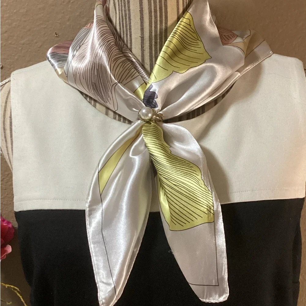 Elegant Pink and White Silk Scarf